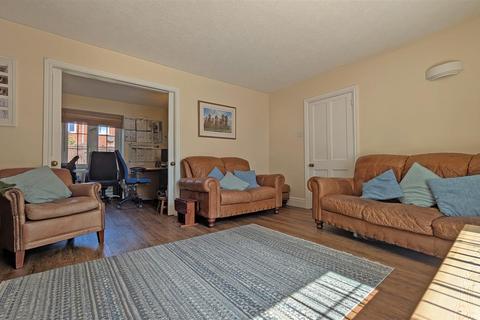 undefined, Taunton TA2