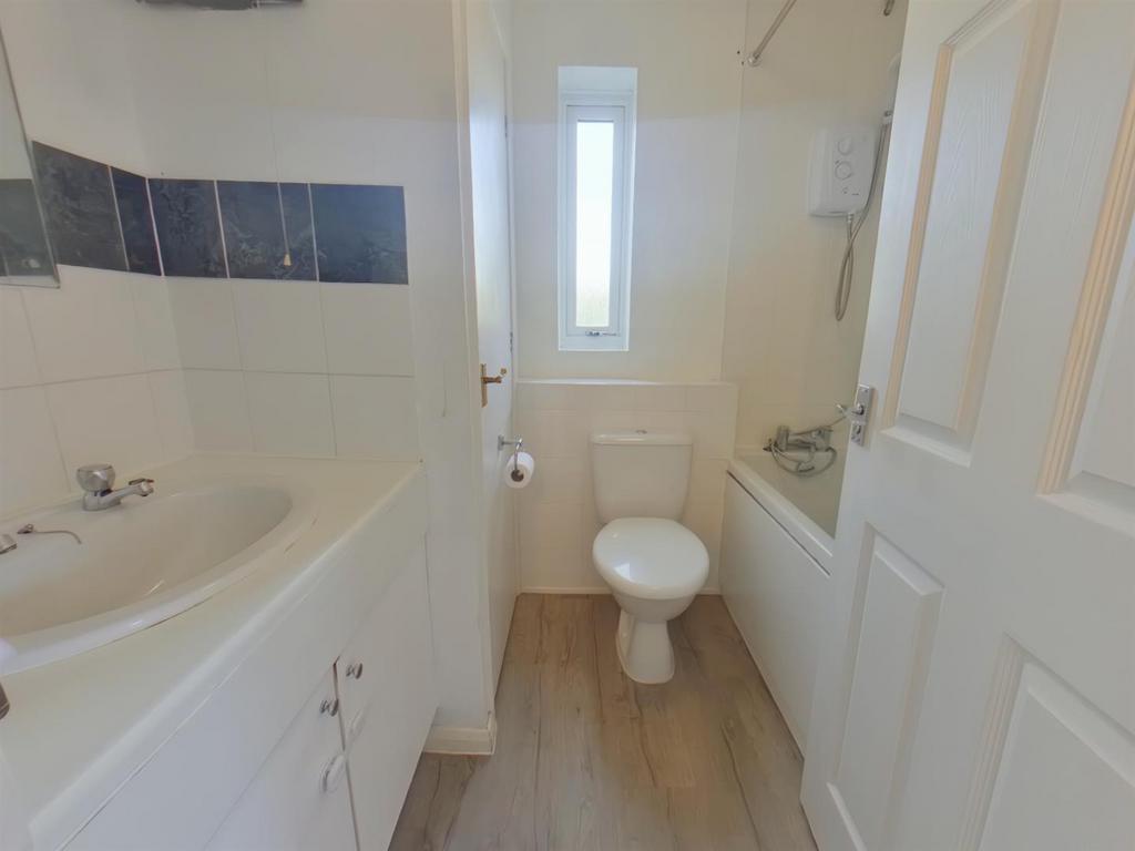 Bathroom .jpg