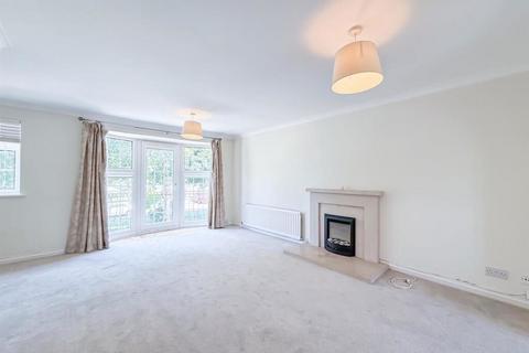 4 bedroom end of terrace house for sale, Little Green, Alverstoke, Gosport, Hampshire, PO12 2EX