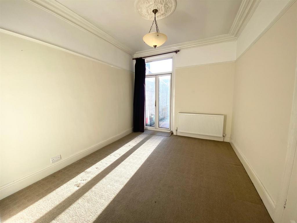 2nd Reception Room.jpg