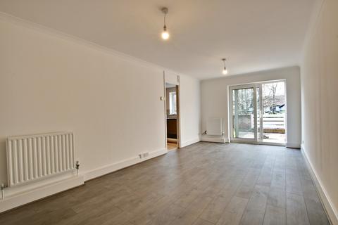2 bedroom flat to rent, Hayes Lane, Beckenham BR3