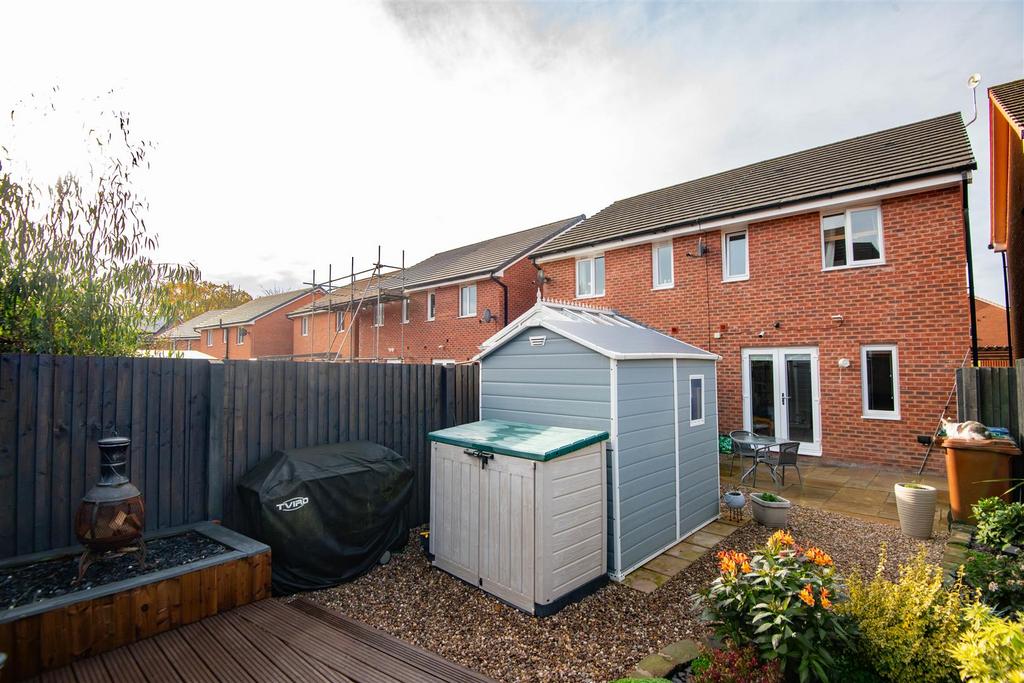 Rear External