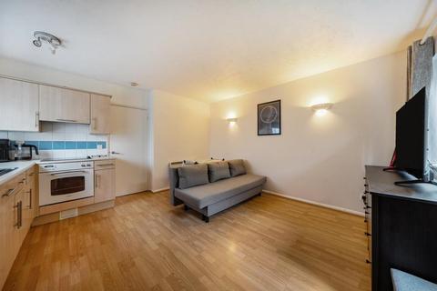 1 bedroom flat for sale, Amersham,  Buckinghamshire,  HP7