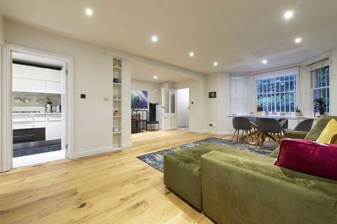 2 bedroom flat for sale, St. Quintin Avenue, London W10