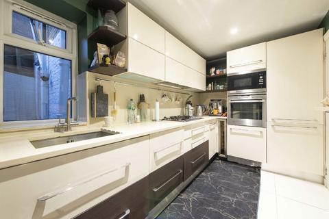 2 bedroom flat for sale, St. Quintin Avenue, London W10