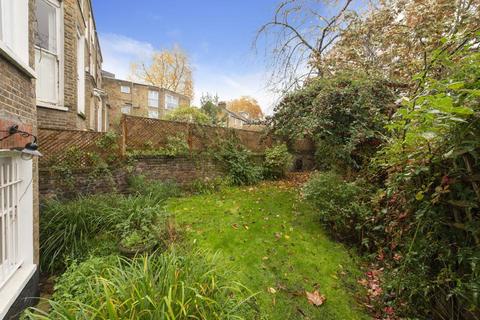 2 bedroom flat for sale, St. Quintin Avenue, London W10
