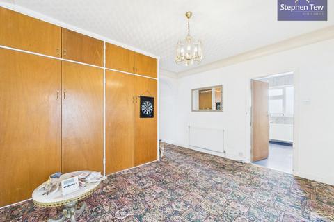 3 bedroom detached bungalow for sale, Clifton Drive North, Lytham St. Annes, FY8