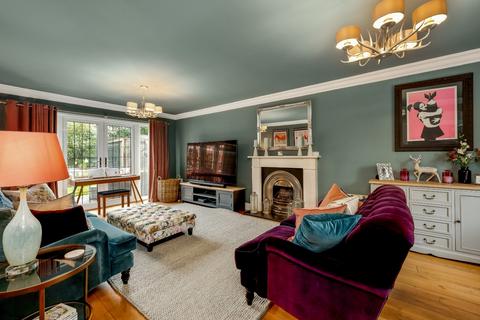 6 bedroom detached house for sale, Red Lane, Claygate, Esher, Surrey, KT10