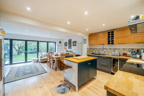 4 bedroom detached house for sale, Helsby Road, Lincoln, Lincolnshire, LN5
