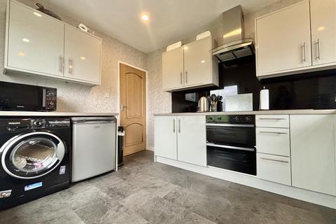 undefined, Thorpe Road, Bradford BD13