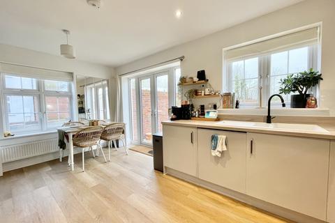 undefined, Farmer Place, Matford, EX2