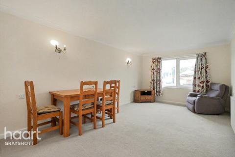1 bedroom apartment for sale, Wey Hill, Haslemere
