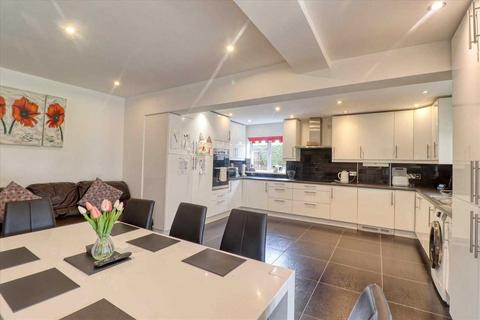 4 bedroom detached house for sale, Weeley Heath CO16
