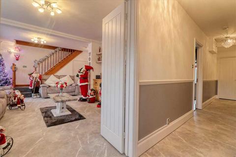4 bedroom detached house for sale, Weeley Heath CO16