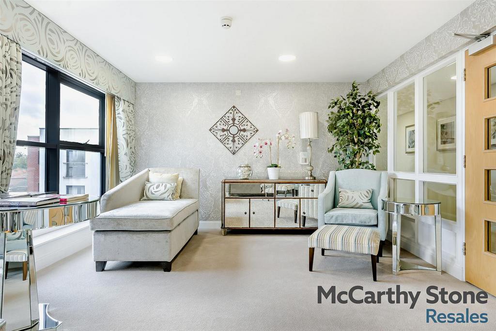 8669184-interior15-800.jpg