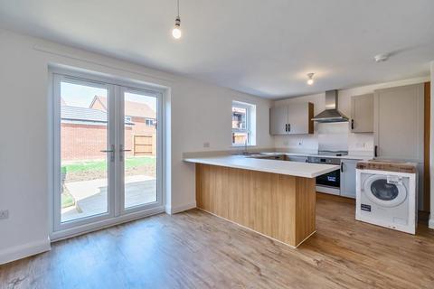4 bedroom detached house to rent, Abbey Fields,  Abingdon,  OX14