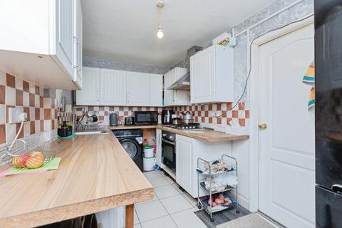 2 bedroom end of terrace house for sale, Roborough Green, Leicester LE5