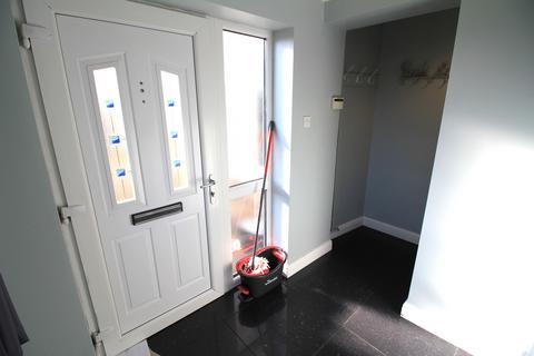 4 bedroom terraced house to rent, Jex Road, Norwich NR5