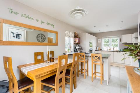 2 Hazeldene Fold, Minskip, York, YO51 9PH