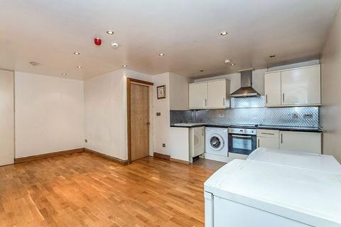 undefined, New Road, Kent DA11