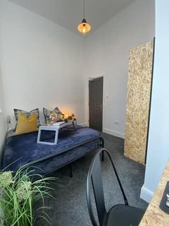 undefined, Holmes Street, L8 ORH,