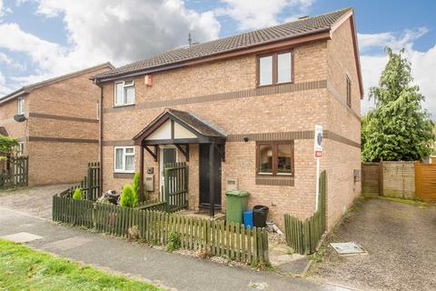 3 bedroom semi-detached house to rent, Stafford Grove, Shenley Church End