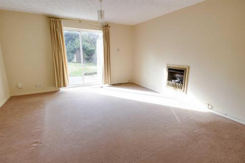 3 bedroom semi-detached house to rent, Stafford Grove, Shenley Church End