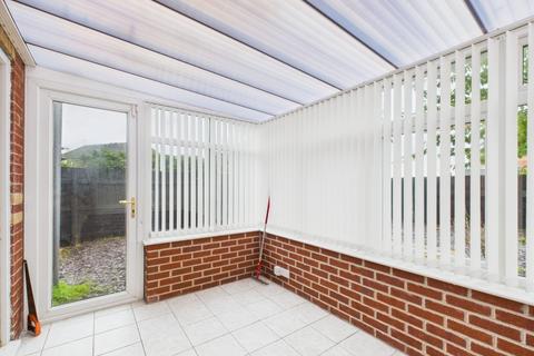 3 bedroom semi-detached house for sale, Sleightholme Close, Kingswood, Hull,  HU7 3EZ