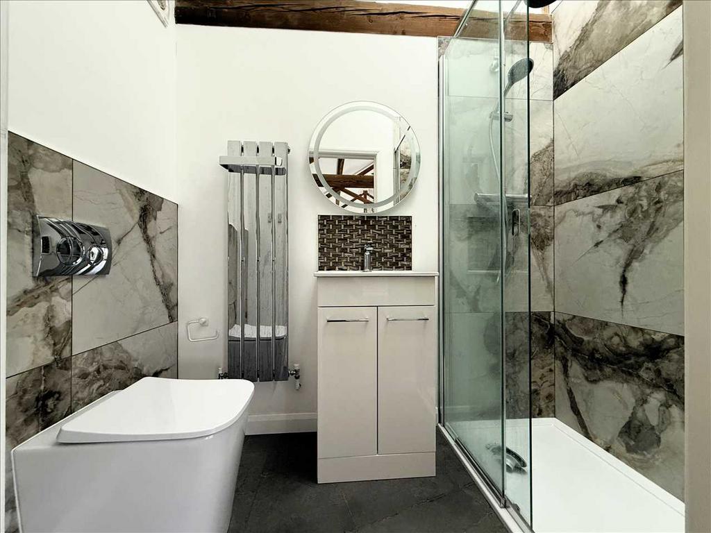 Cloakroom/WC