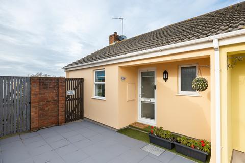 1 bedroom semi-detached bungalow for sale, Lowlands Road, St. Sampson, Guernsey