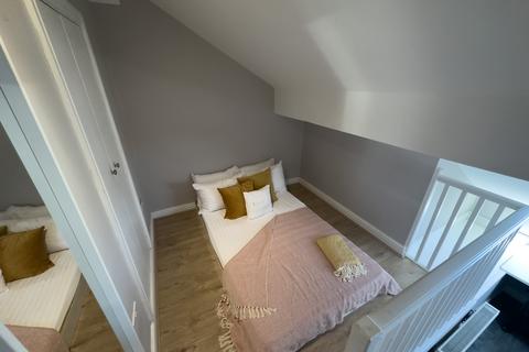 undefined, Empress Road, L7 8SE,