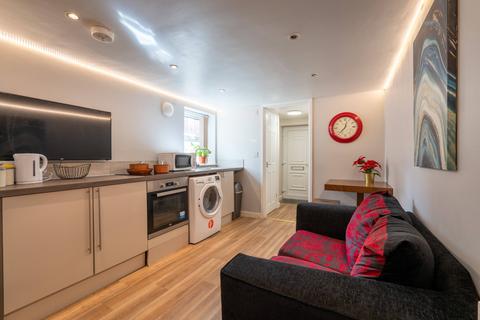 undefined, West Parade, Lincoln, LN1 1QL 26/27 Academic Year