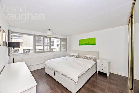 2 bedroom flat for sale, Eaton Road, Hove, BN3