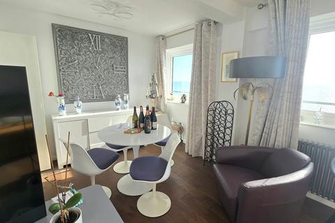 2 bedroom apartment for sale, Marina , Bexhill on Sea, TN40