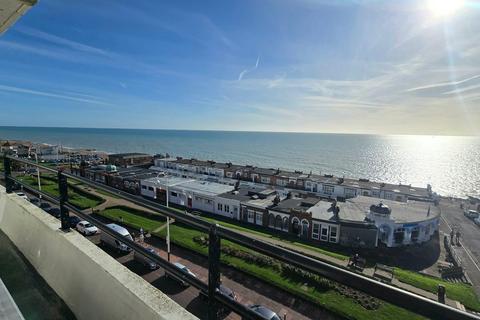 2 bedroom apartment for sale, Marina , Bexhill on Sea, TN40