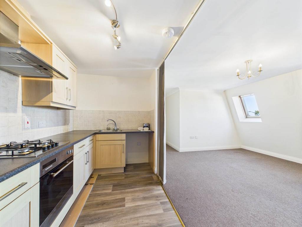 Lounge kitchen (2)