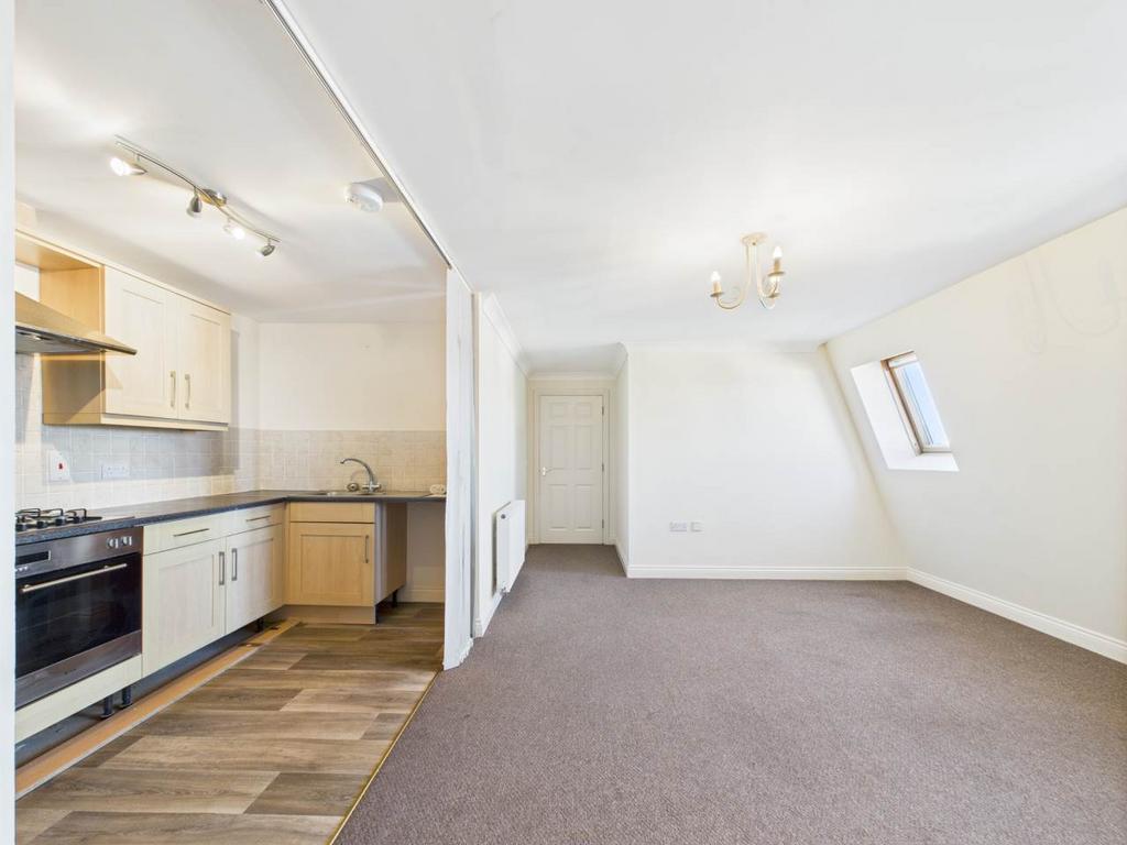Lounge kitchen