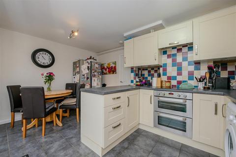 undefined, Laurel Close, Chalgrove OX44