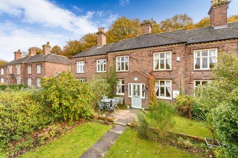 3 bedroom terraced house for sale, Woodside, Telford TF8