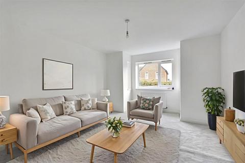3 bedroom semi-detached house for sale, Arnold Lane, Gedling, Nottingham