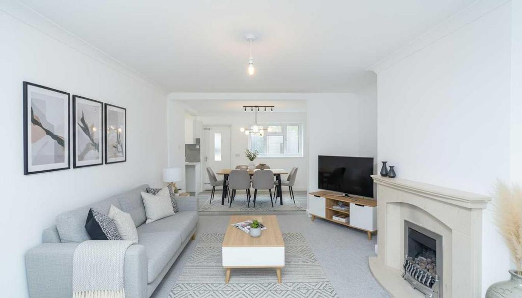 Lea farm lving room.jpg