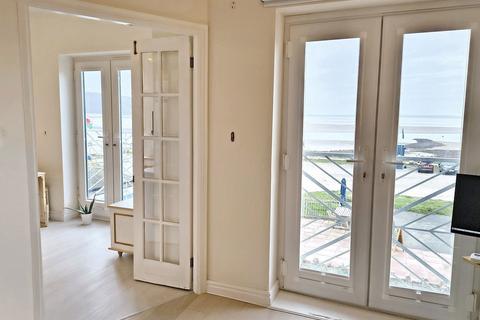 2 bedroom flat for sale, Dale Road, Llandudno, LL30 2BG