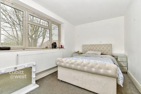 undefined, Bridle Road, Croydon CR0