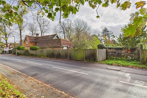 4 bedroom detached house for sale, Rusper Road, Ifield, Crawley, West Sussex, RH11