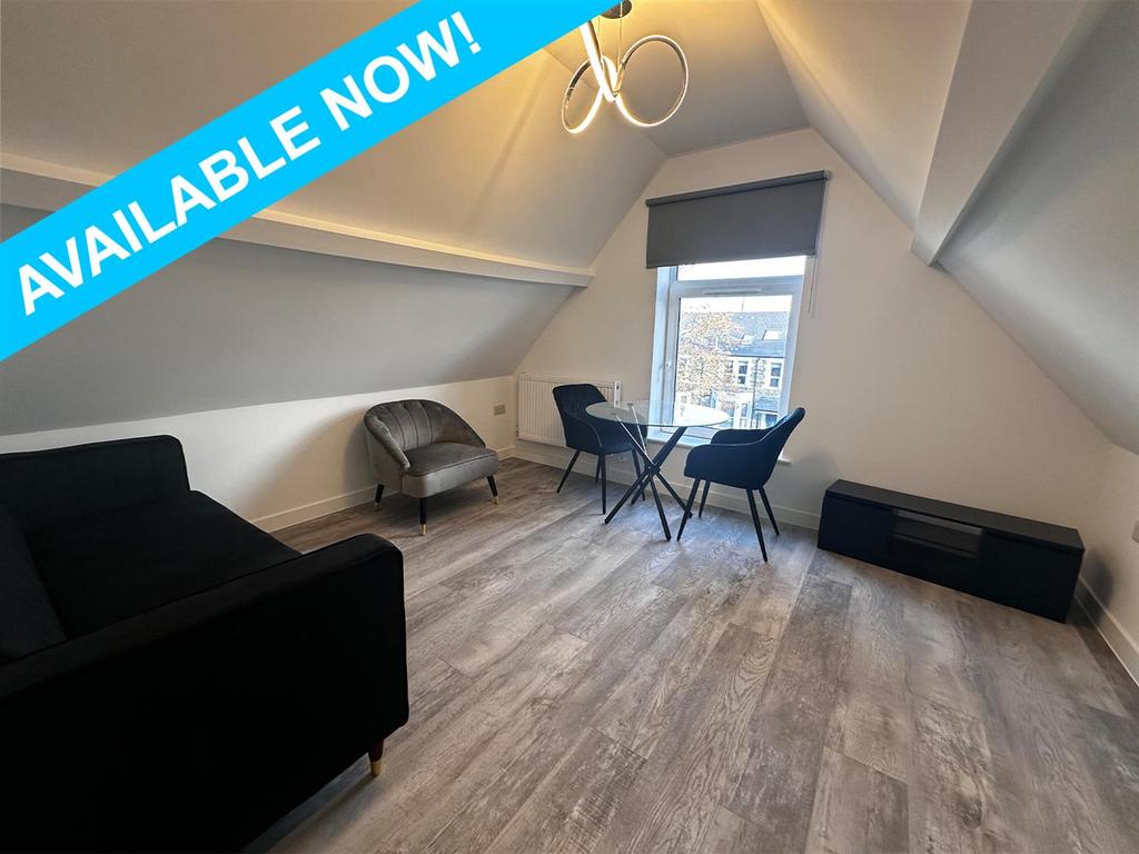 Kitchen/Lounge