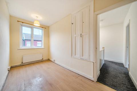 30 Aviary Place, Armley, Leeds, LS12 2NP