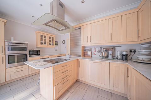 undefined, Yewhurst Road, Solihull, B91