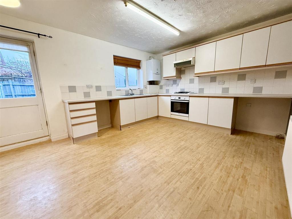 Kitchen dining