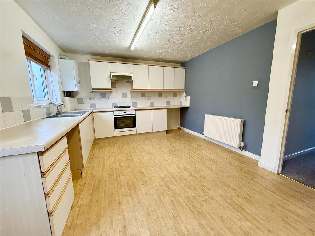 Kitchen dining