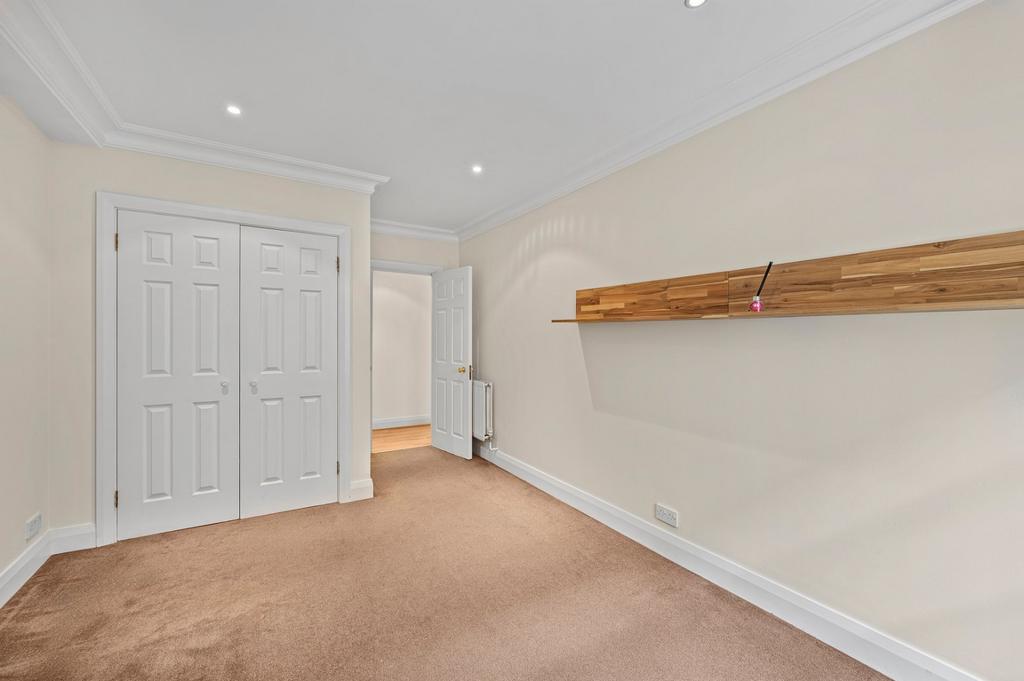 Picture No. 06
